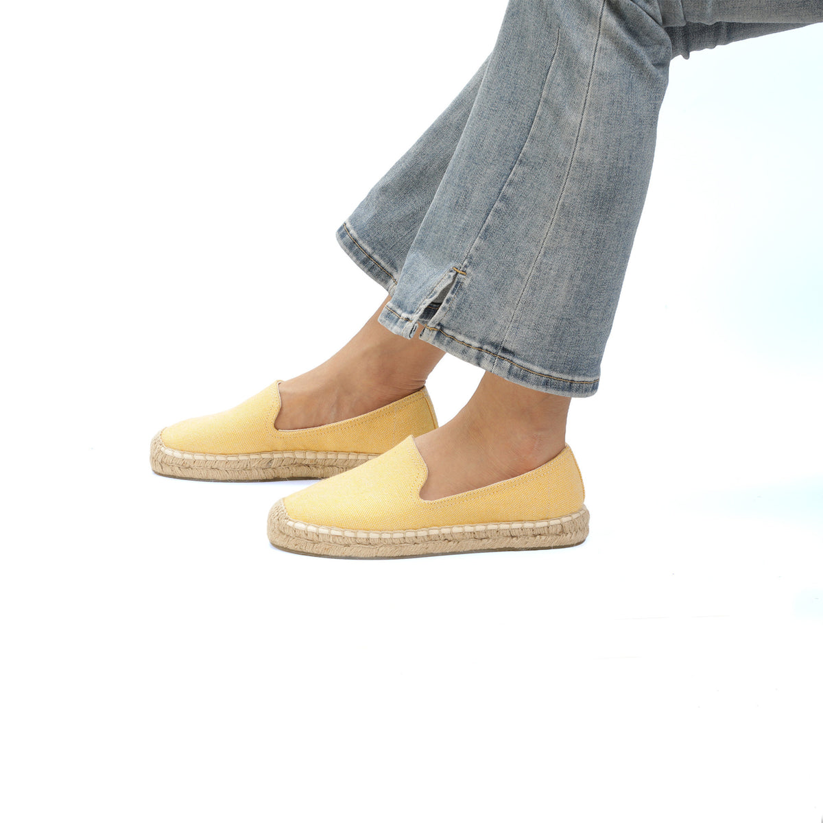 W-P20262 Lemon Yellow - product photo