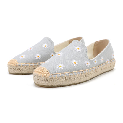 W-P9867 Gray Daisy - product photo