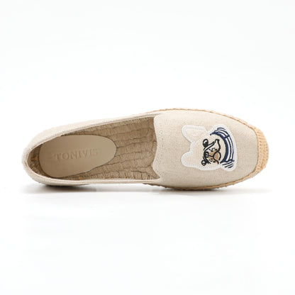 W-P9927 White Bulldog - product photo