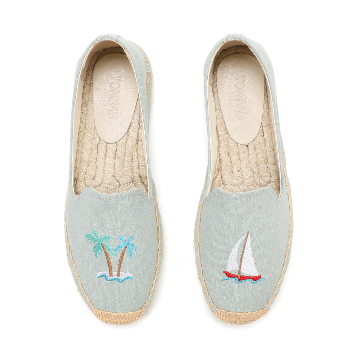 W-P9940 Light Blue Sailboat - product photo