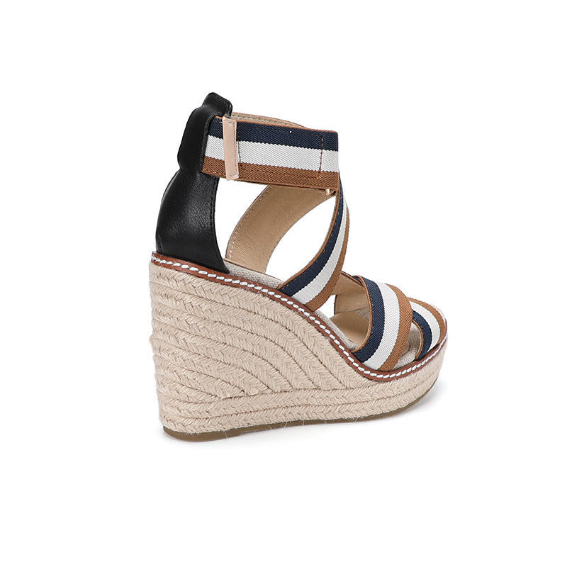 W S917 Blue Multicolor Stripe