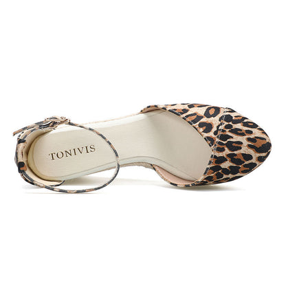 W S961 Gold Leopard Print